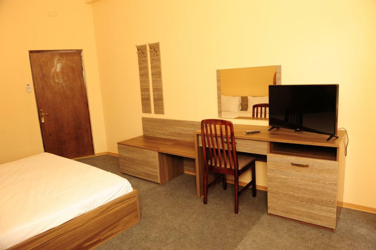 Mavi Dalga Beach Hotel Lokbatan Экстерьер фото