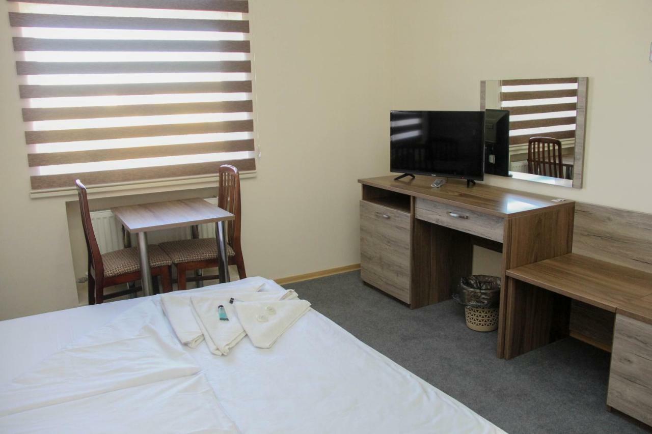 Mavi Dalga Beach Hotel Lokbatan Экстерьер фото