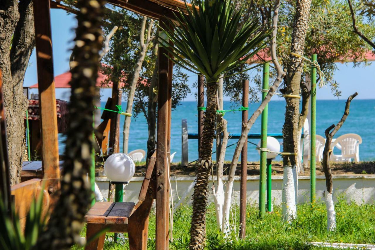 Mavi Dalga Beach Hotel Lokbatan Экстерьер фото