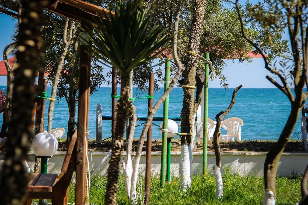 Mavi Dalga Beach Hotel Lokbatan Экстерьер фото